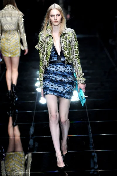 Look 42